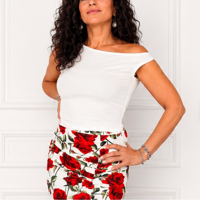 Top Maglietta Asimmetrica Option 129 RossaSpina 1 Wear & More SRL