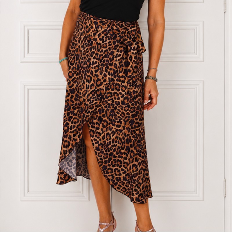Gonna Pareo Pivot Option 42 RossaSpina 4 Wear & More